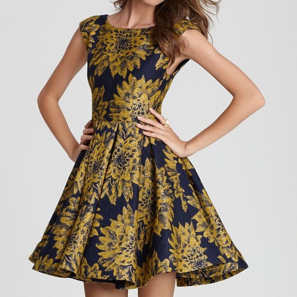 ALICE + OLIVIA REESE BOX PLEAT SUNFLOWER DRESS